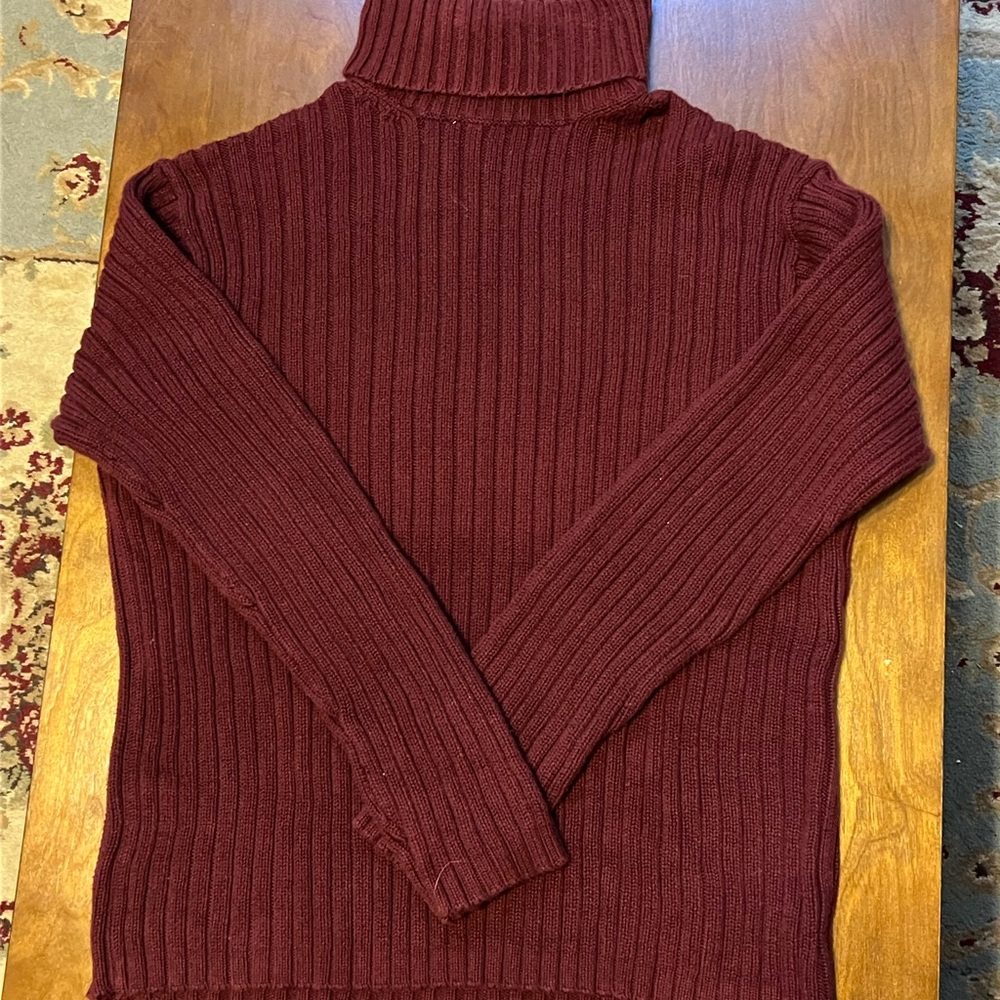 Mens Chunky Old Navy Textured Red / Maroon / Oxblood Cotton Turtleneck Sweater